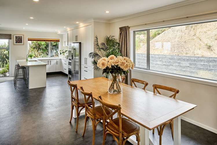 2 Hauroko Glen Aotea_5