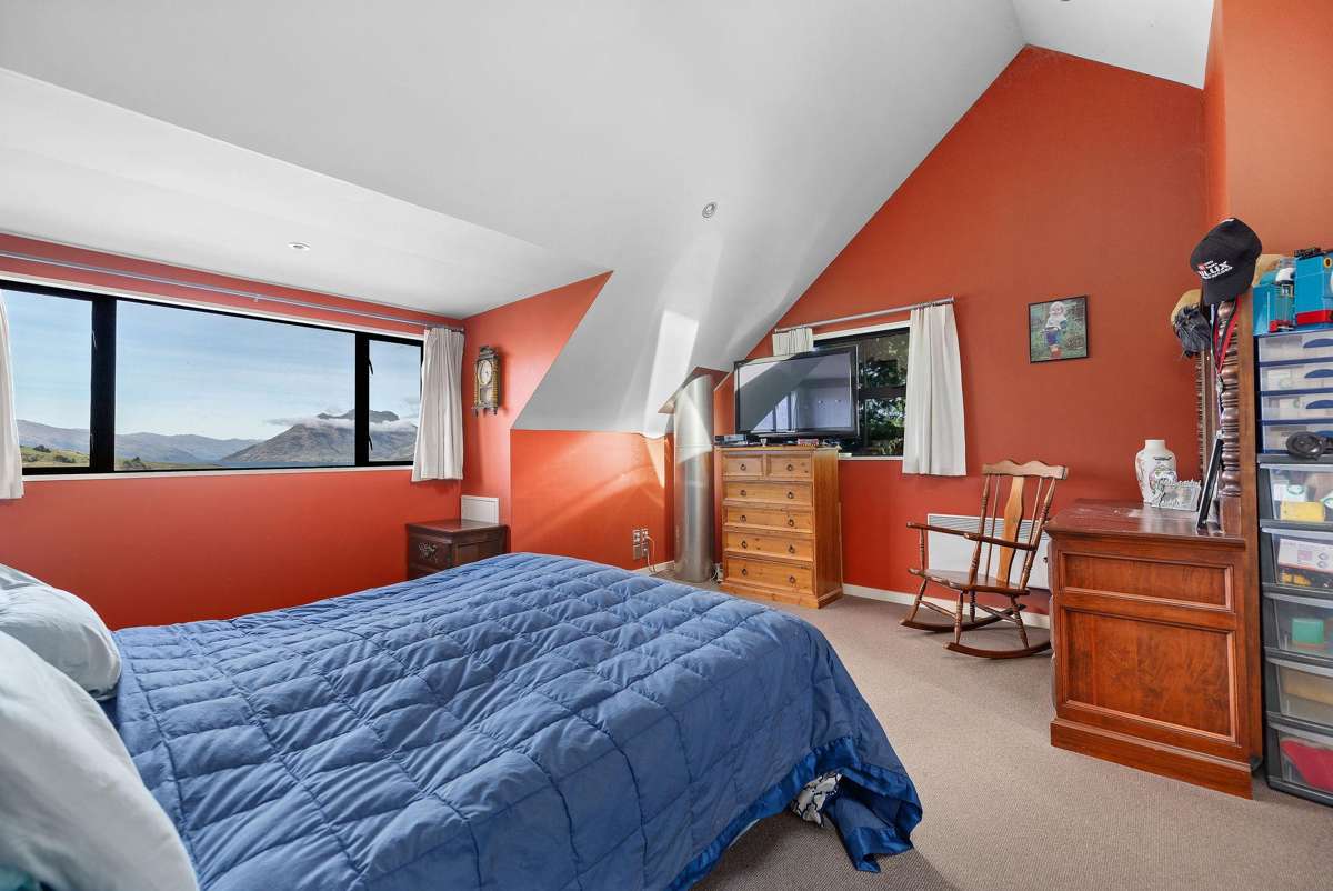105 Goldfield Heights_4