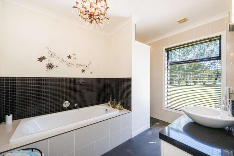 155B Halcombe Road Feilding_27