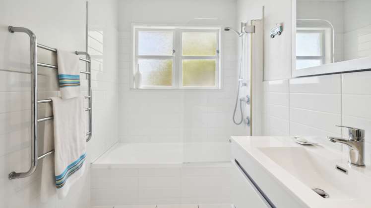 1/239 Glamorgan Drive Torbay_10