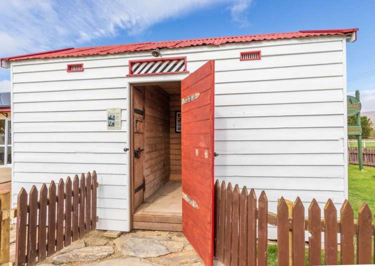 6 Swansea Street Middlemarch_19