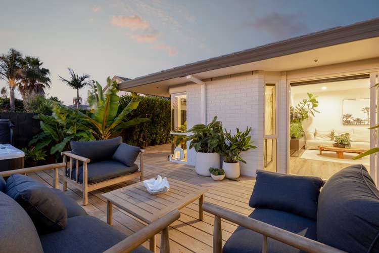 46 Ocean Crest Papamoa_32