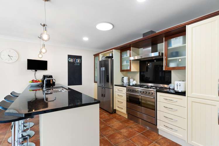 15 Crannich Place Wattle Downs_3