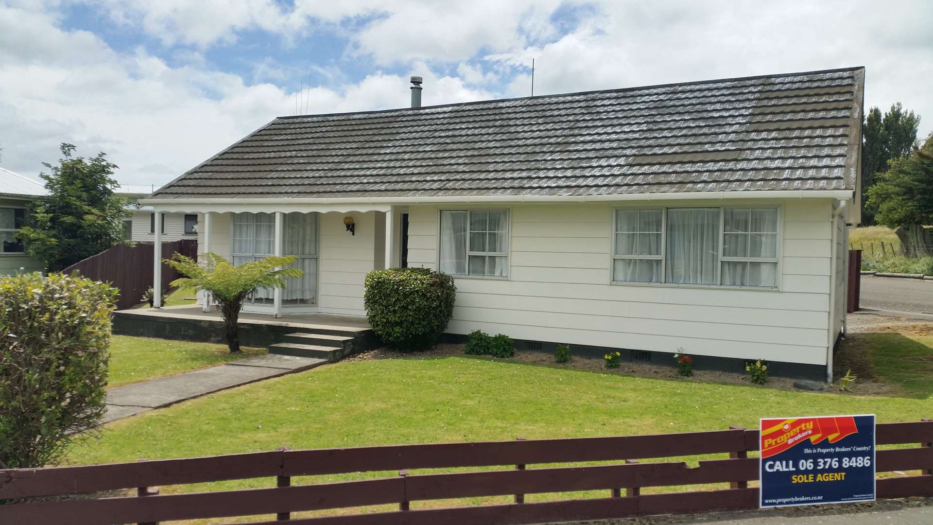 27 George Street Pahiatua_0