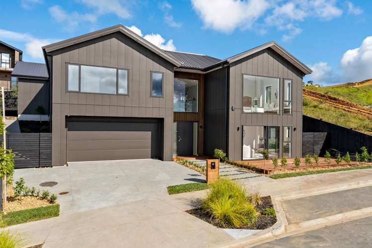 9 Halcyon Bay Lane Wainui_21