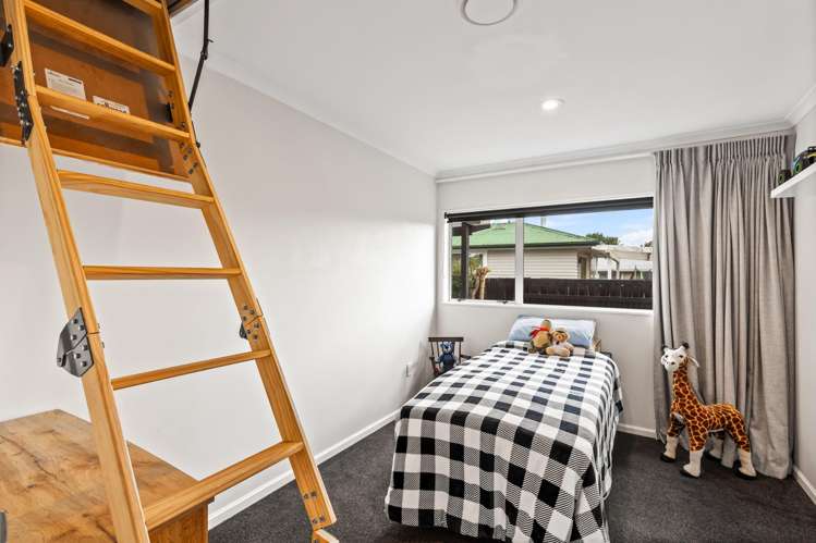 3/69 Awaroa Road Helensville_18