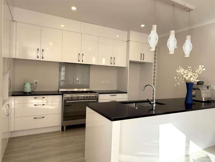 10 Franheim Crescent Orewa_7