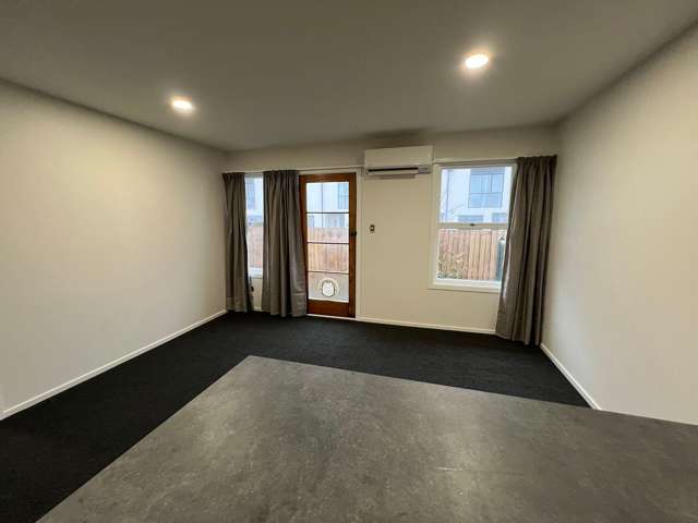 7/7C Curletts Road Sockburn_2