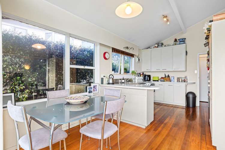 278 Whangaparaoa Road Red Beach_7