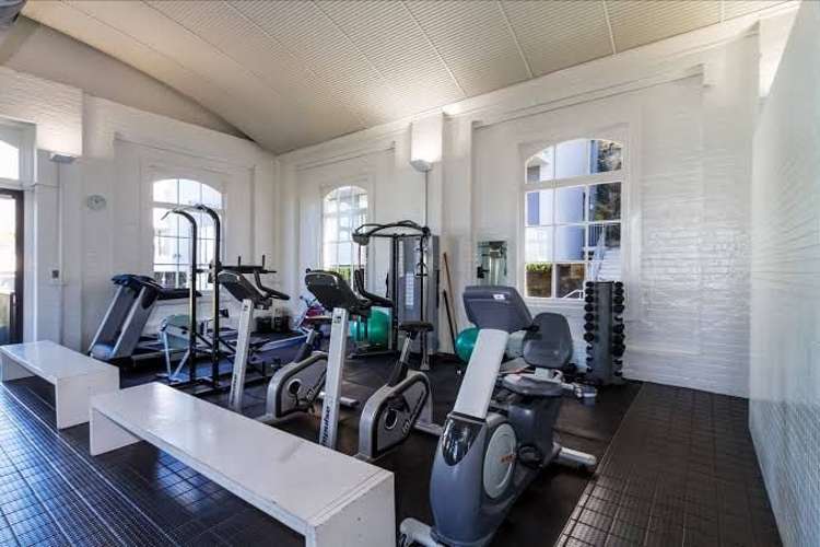 82 Fisher-Point Drive Auckland Central_17