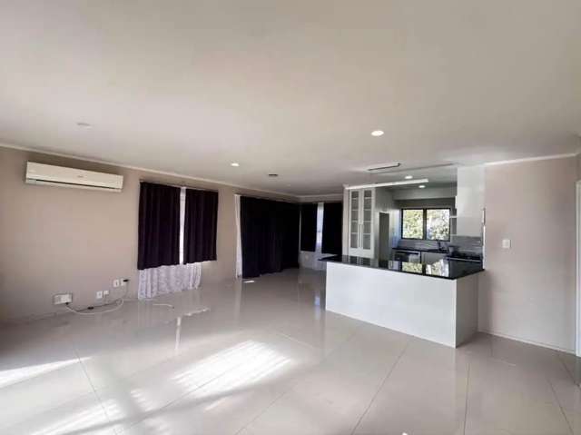 2/23 Diorella Drive Clover Park_1