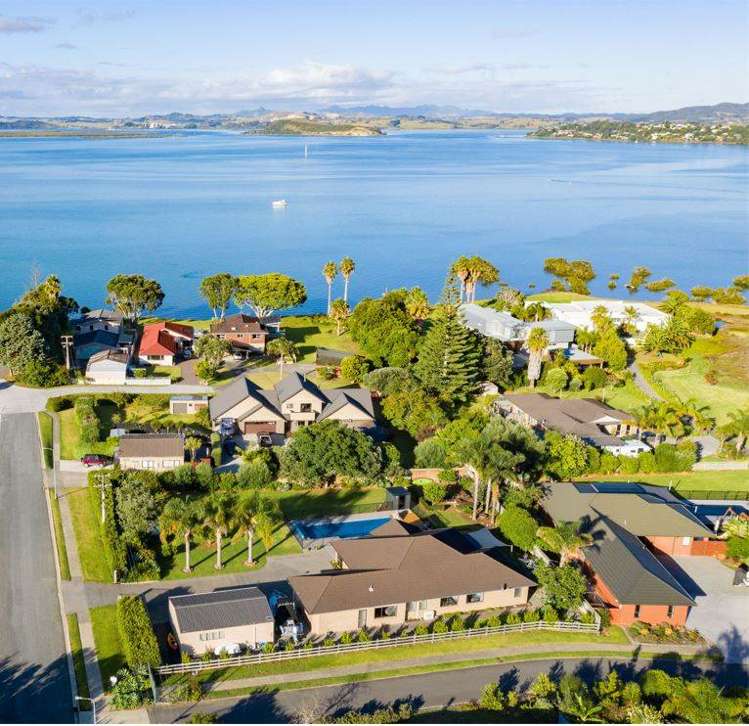 10 Glengarry Lane Tamaterau_28