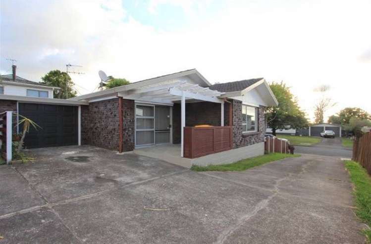 37 Sikkim Crescent Clover Park_0