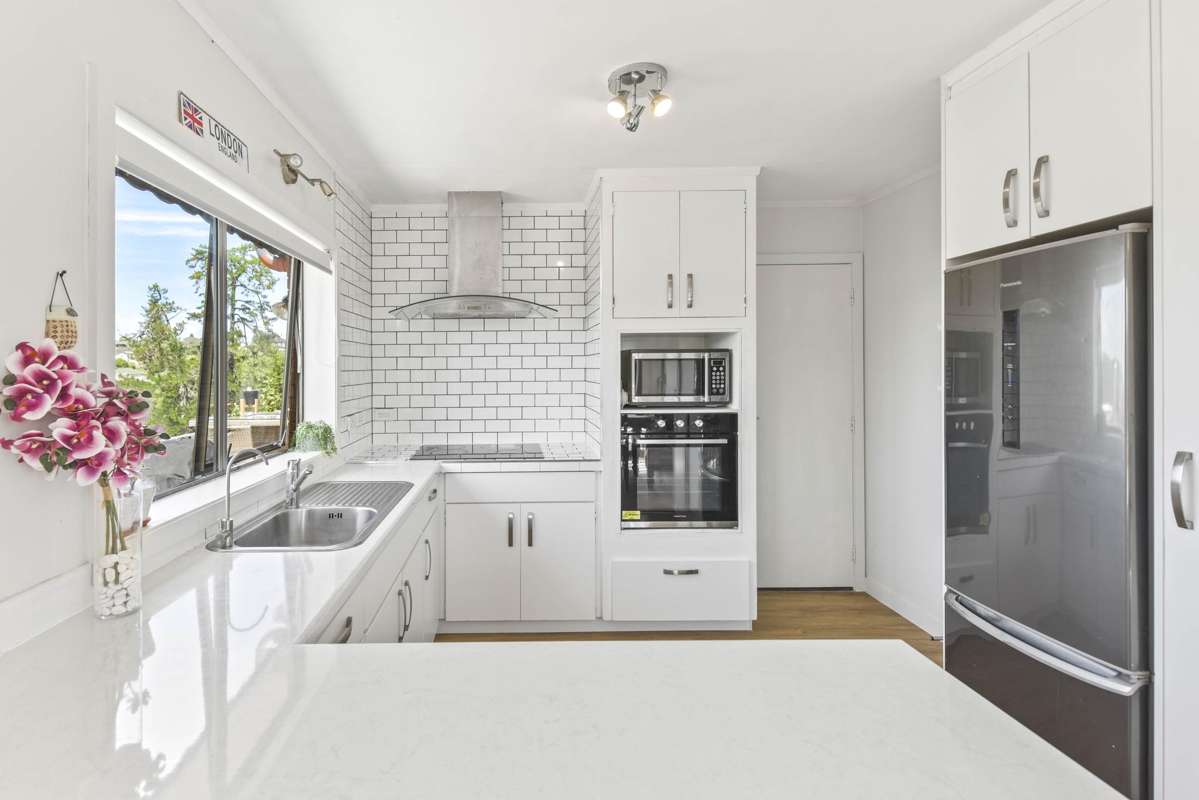 170 Stapleford Crescent_1