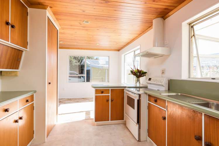 5 Cricklewood Lane Springlands_5