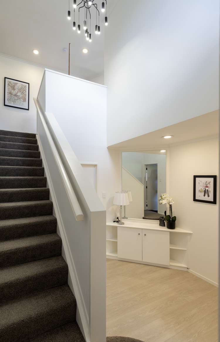 2/67 Simmental Crescent Somerville_16