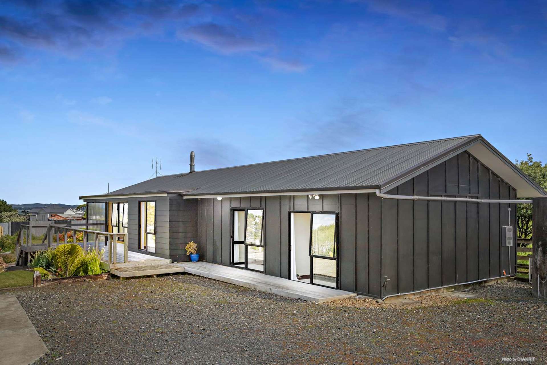 352 Grahams Beach Road Waiuku_0