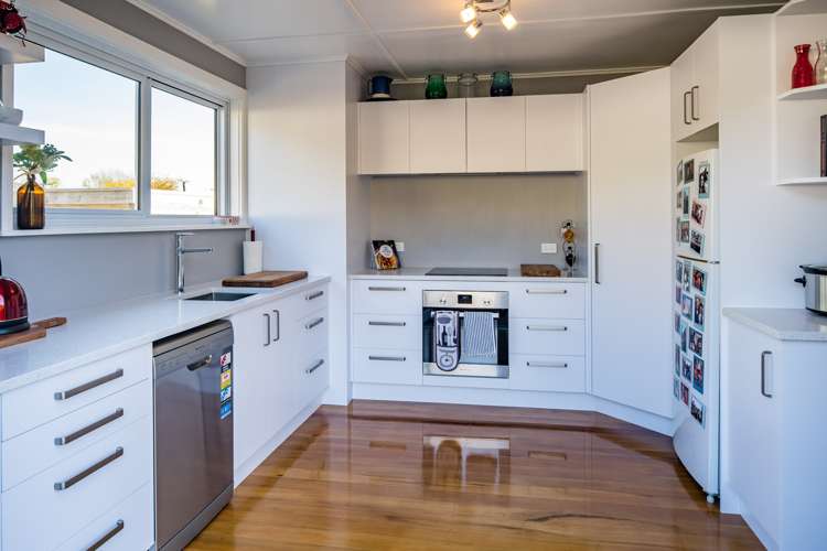 209b Waddington Drive Naenae_0