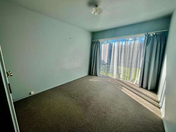 202f Massey Road Mangere East_6