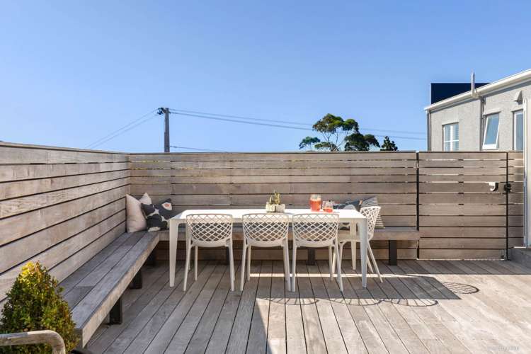 1/22 Verbena Road Birkdale_13