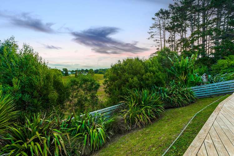 42 Leebank Crescent Riverhead_21