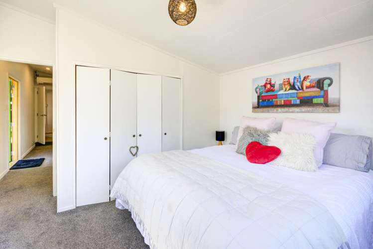 47 Kings Avenue Waikuku Beach_6