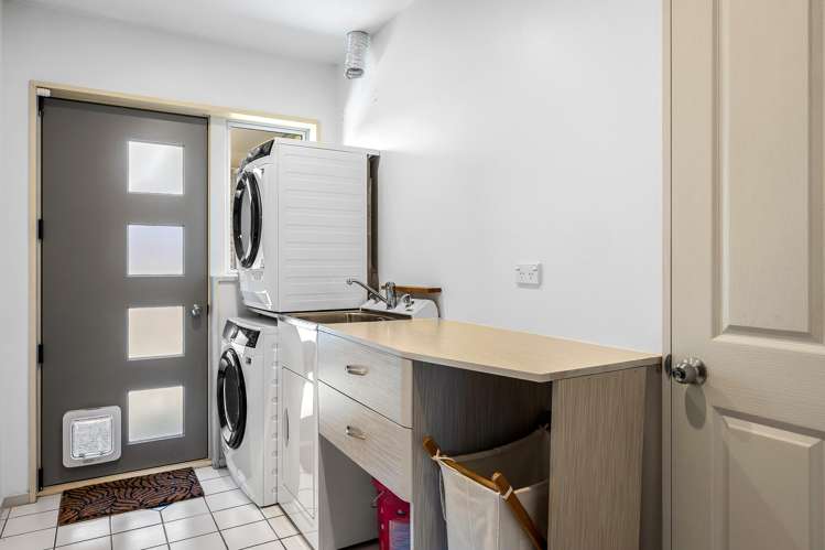 44 Welsford Street Woodend_17