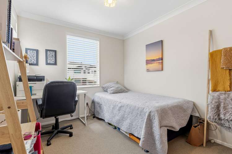 9 Kelvin Place Hamilton East_12