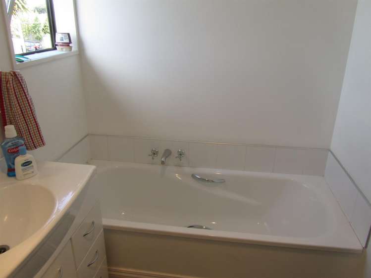 63a Huxley Street Sydenham_10