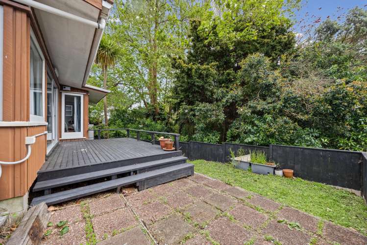 2/64 Exmouth Road Northcote_18