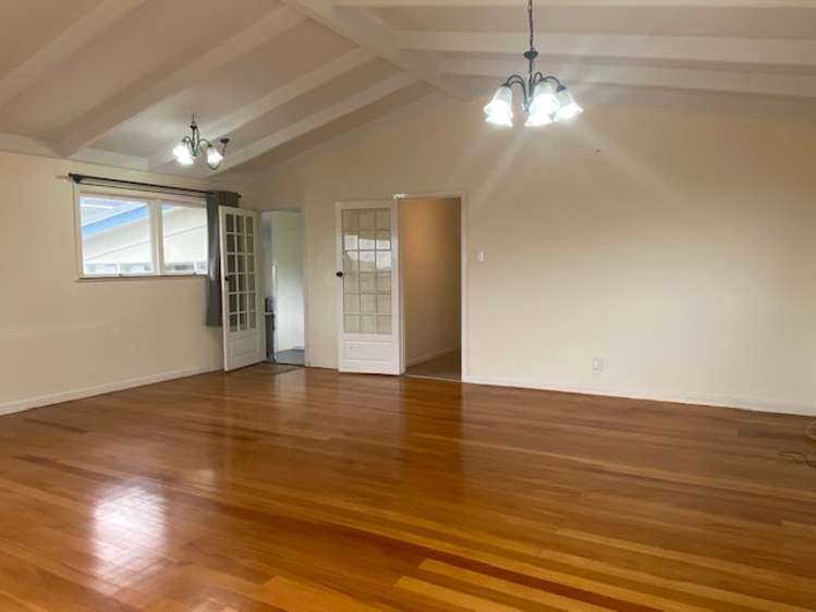 575 East Coast Road Browns Bay_9