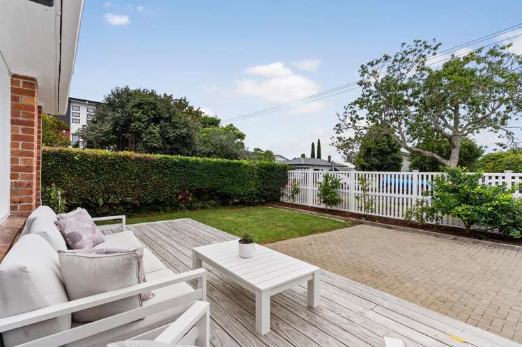 32 Oakley Avenue Waterview_1