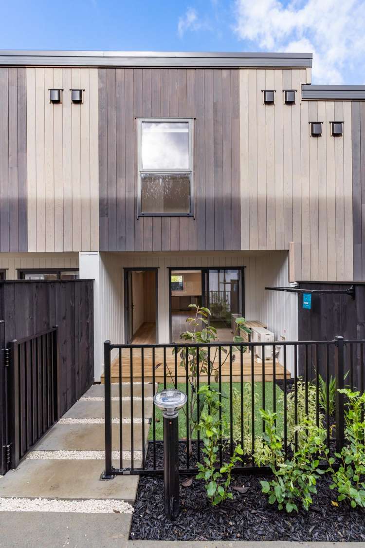 7/506 Glenfield Road Bayview_13