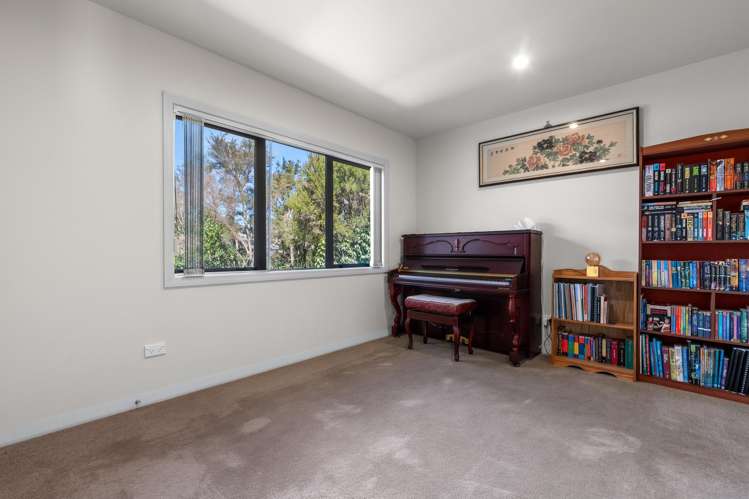 11 Southill Way Pyes Pa_18