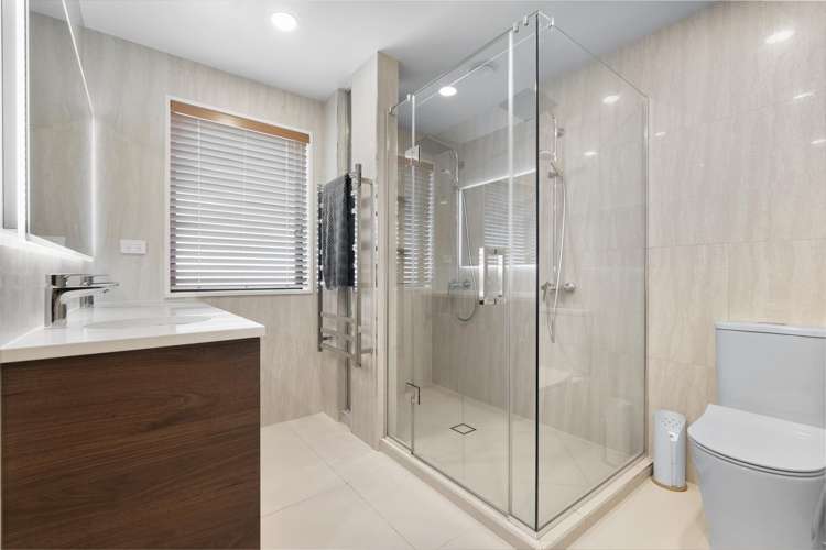 9 Ruku Street Long Bay_32