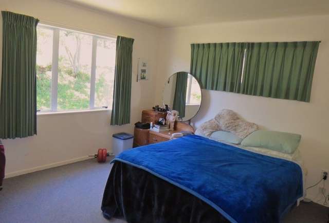 42 Erinore Road Tutira_4