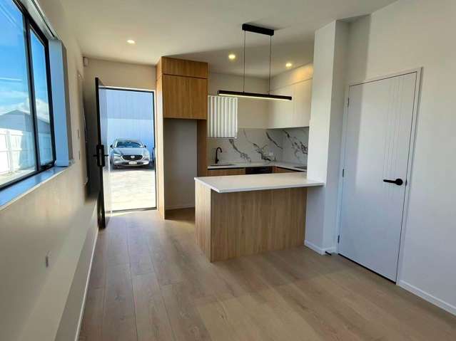 6/234 Te Atatu Road Te Atatu South_4