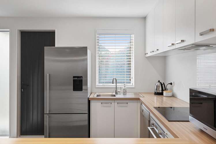 8/46 Andover Street Merivale_1