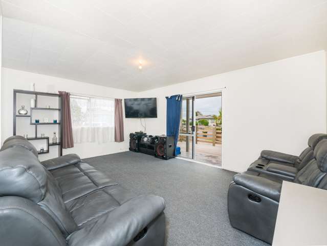 63 Burundi Avenue Clendon Park_2