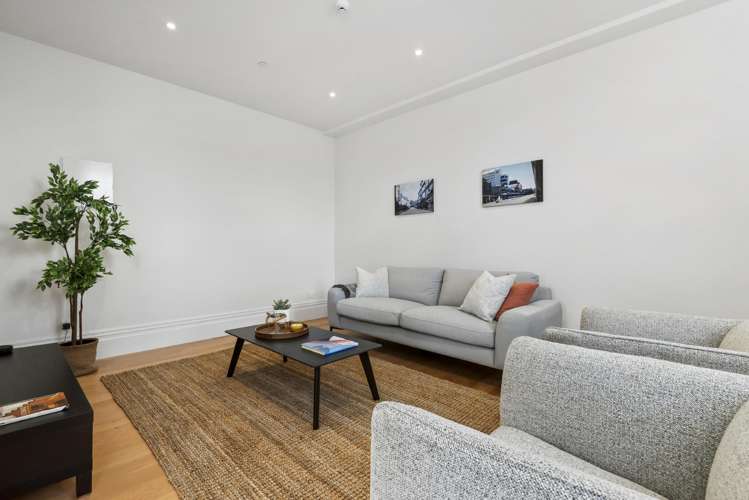 2/16 View Road Mt Eden_15