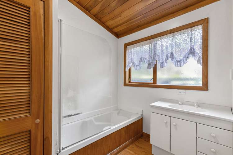 2b Stanley Street Berhampore_7