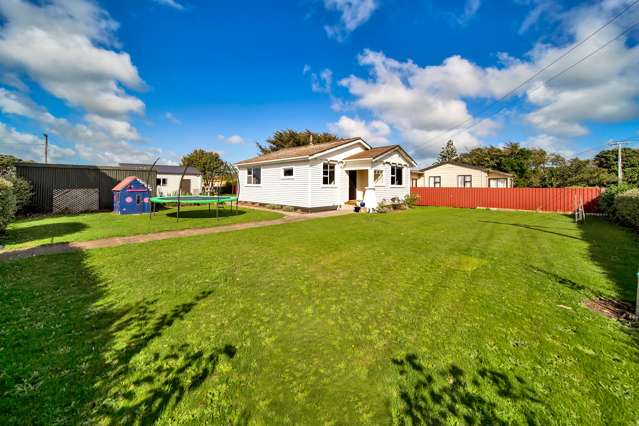 42 Kapuni Street Manaia_1