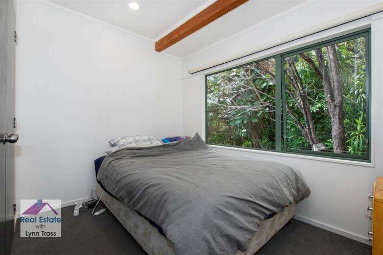 329 Beach Road (Off Pah Road) Onerahi_18