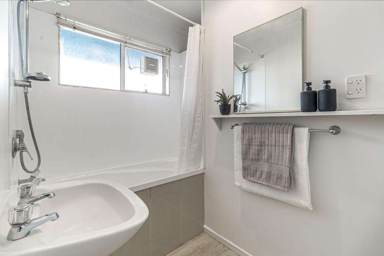 J/38 Horoeka Ave Mount Eden_7