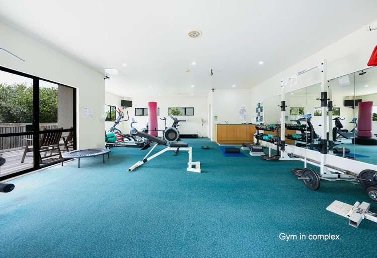 8/427 Albany Highway 10862_15