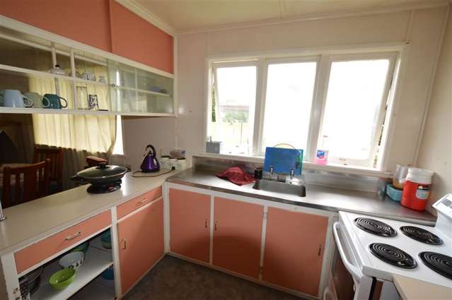 27 Takapuna Road Kakahi_4