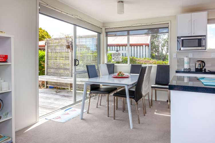 135 Linton Crescent Whangamata_29