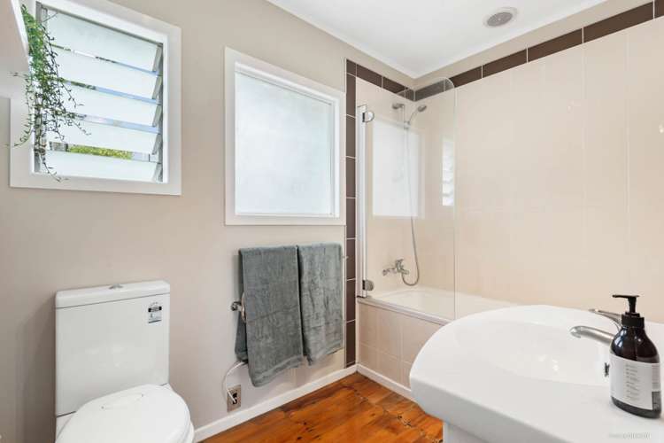 32 Konini Road Titirangi_8