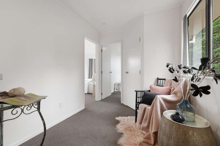 1/40 Jane Eyre Drive Somerville_23