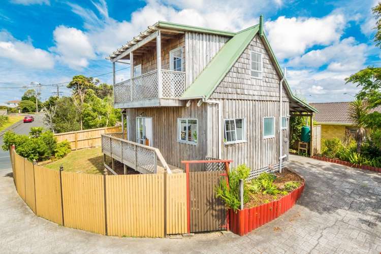 2/223 Rangatira Road Beach Haven_16